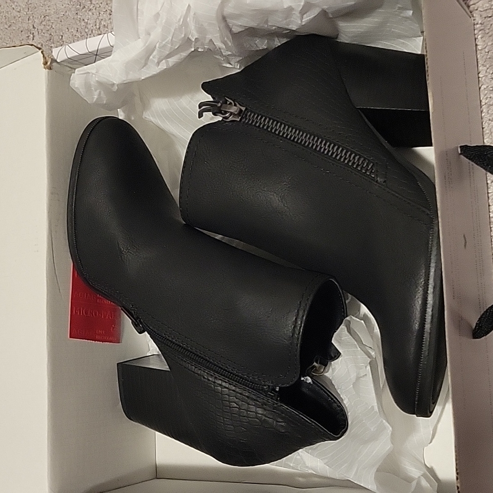 Call it spring booties